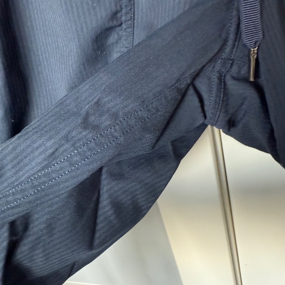 Lululemon dance studio mid-rise jogger - Picture 4 of 6